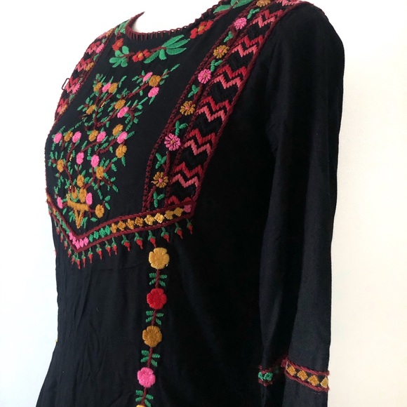 Joie Gosinda Embroidered Bell-Sleeve Dress NWOT - Picture 3 of 5
